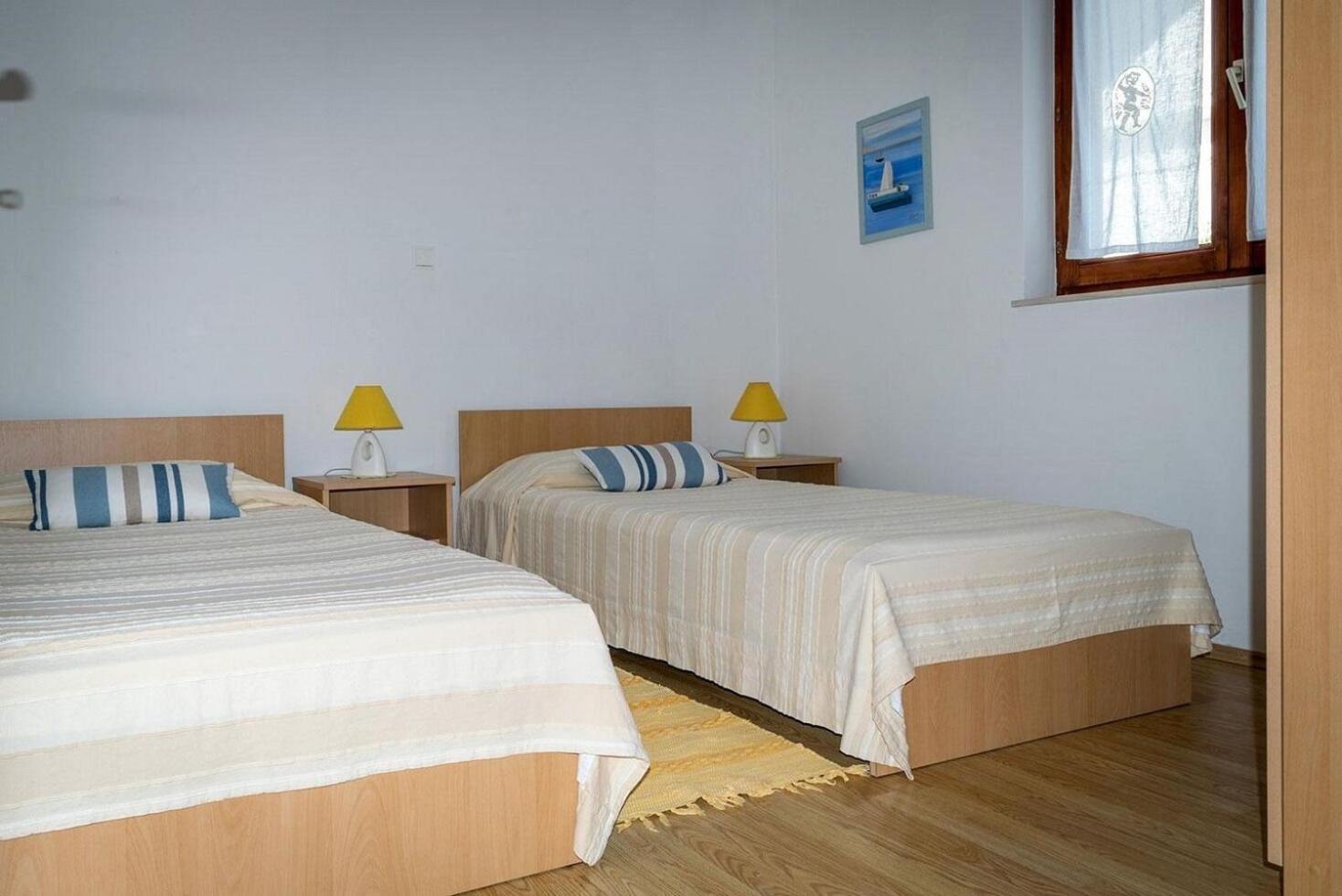 Apartments Brane - 100M From The Beach Trogir Exterior photo