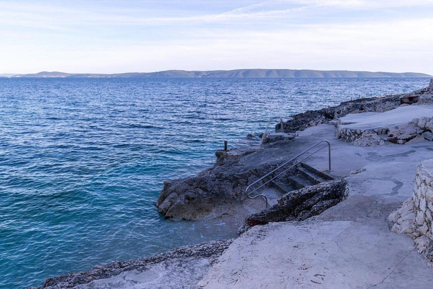 Apartments Brane - 100M From The Beach Trogir Exterior photo